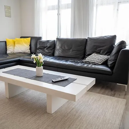 Central Bnb Apartment Nr6 Stavanger 4 Bedrooms