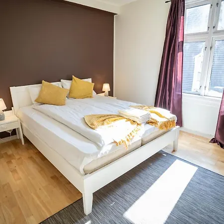Nicolas Nr6 4 * Stavanger