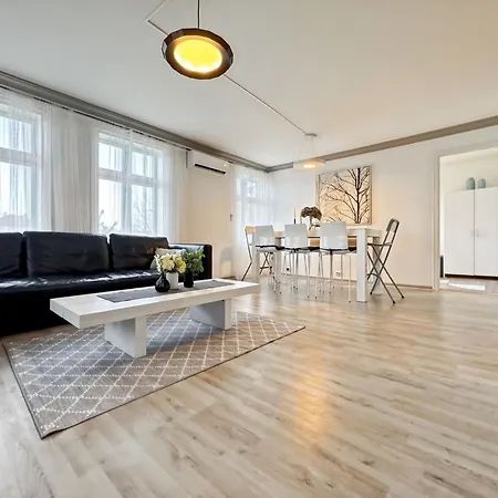 Nicolas Nr6 4 * Stavanger