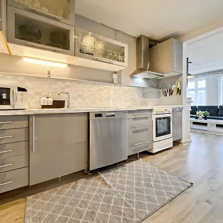 Nicolas Nr6 4 Apartment